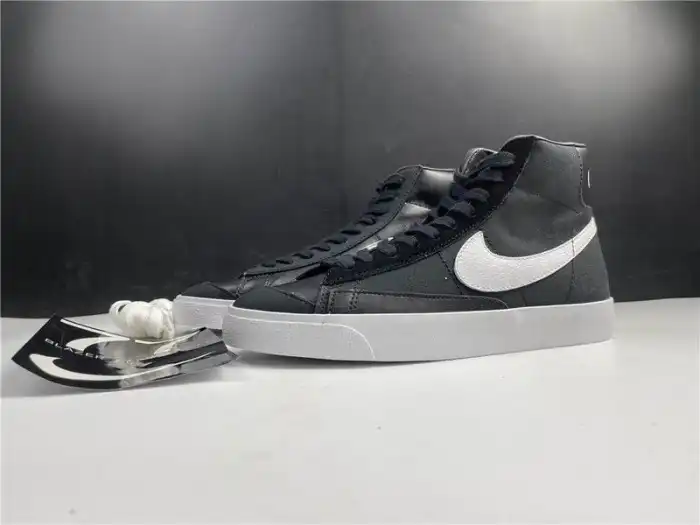 Nike Blazer Mid 77 Vintage Slam Jam CD8233 100 0131