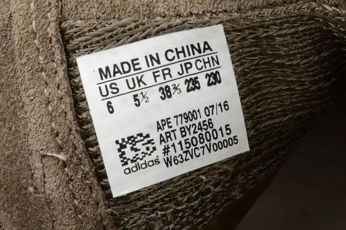 Cheap adidas Yeezy 750 Boost Light Brown BY2456 0128