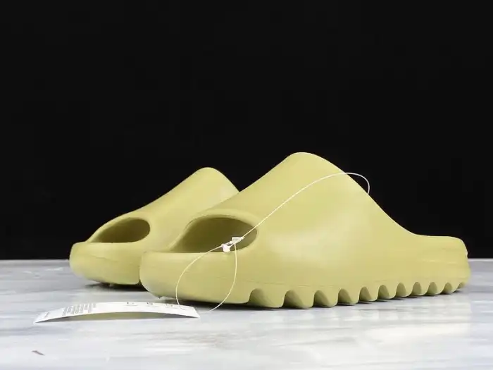 Cheap Adidas Yeezy Slides 'Resin' FX0494 0128