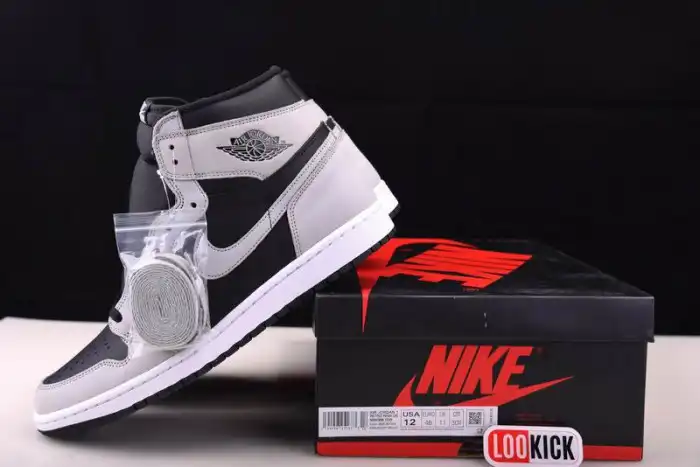 Cheap Air Jordan 1 Retro High Black White Light Smoke Grey 555088-035 0123