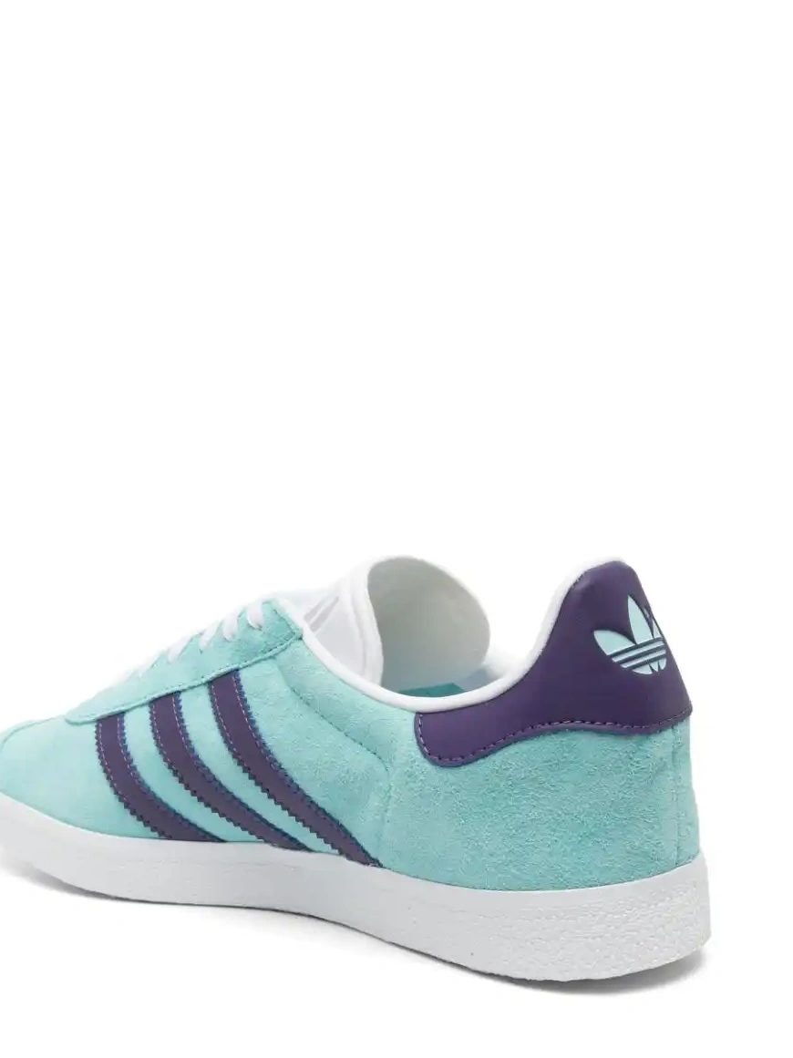 Affordable adidas low-top sneakers suede Gazelle  0219