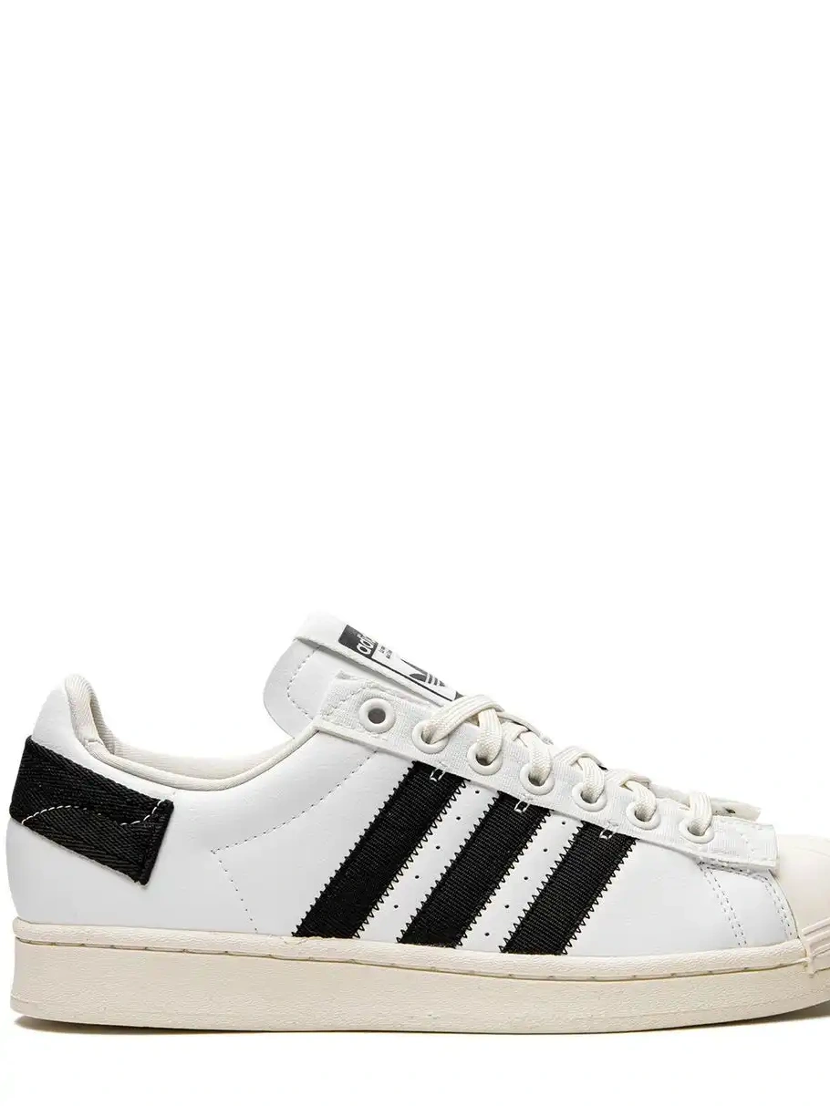 Affordable Superstar adidas  sneakers 