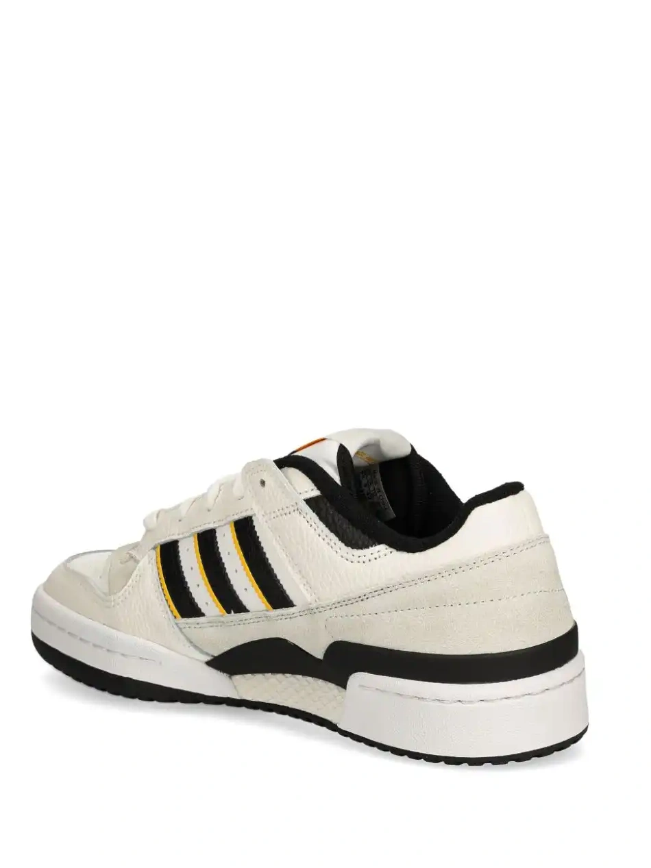 Cheap adidas Forum  sneakers 0215