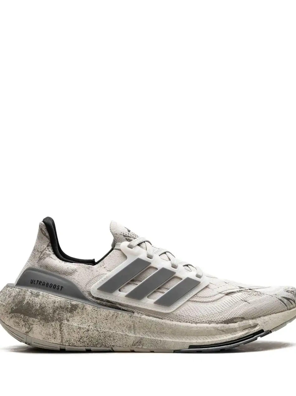 Cheap adidas sneakers  Ultraboost 0226